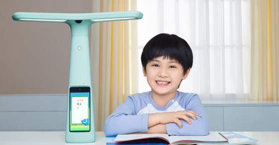 Đèn làm bài tập thông minh là gì? Dùng làm gì? Có gì đặc biệt?